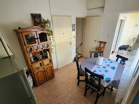 Depto Tipo Casa en Venta de 4 ambientes