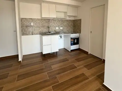 Departamento en Alquiler con 1 cocheras