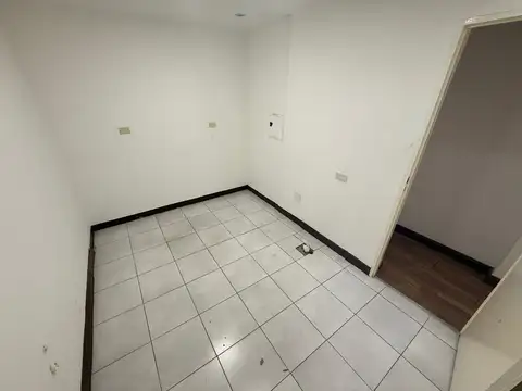 Local en Alquiler en Martinez, $ 850.000