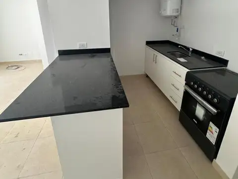 VENTA DEPARTAMENTO 3 AMBIENTES EN COMPLEJO SOLARES EN MORENO