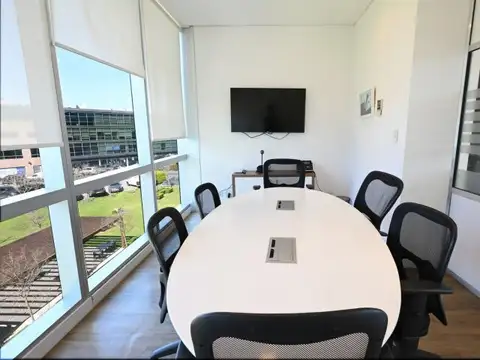 Oficina con renta en Office Park Panamericana - Ideal inversor