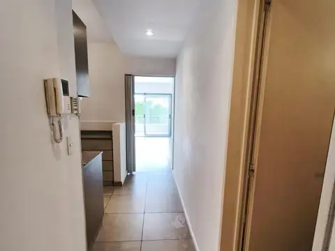 Departamento en Alquiler en Villa Ballester, $ 480.000