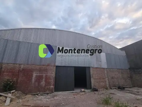 Venta OPORTUNIDAD GALPON BERAZATEGUI