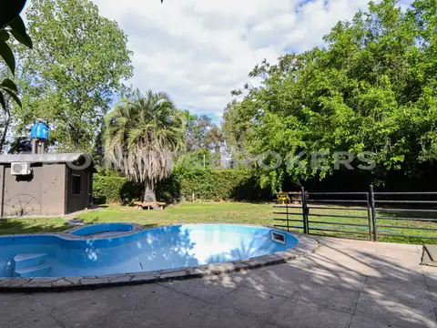 Casa en Venta en Barrio Parque Leloir, USD 185.000