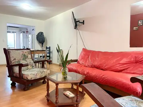 Departamento 4 ambientes con 1 baño