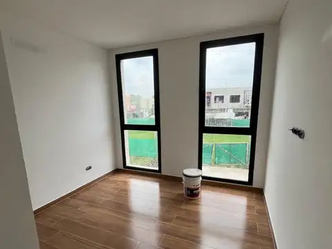 Venta Casa/Dúplex 5 ambientes Spring Park Pilar