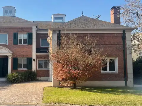 Excelente casa en Barrio cerrado La Rotonda, San Isidro 100