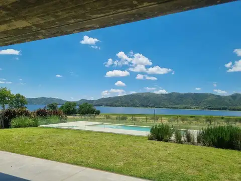 Casa en Venta al Este