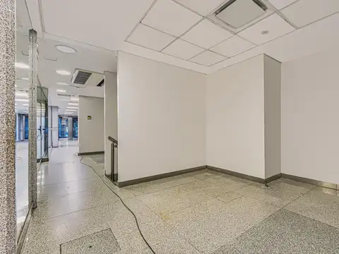 Local en Venta en Retiro, USD 1.300.000