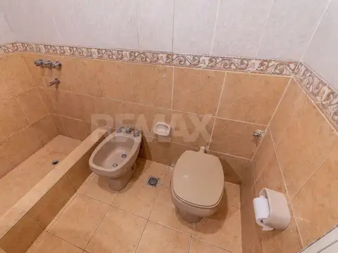 VENTA PH A RECICLAR EN VELEZ SARSFIELD