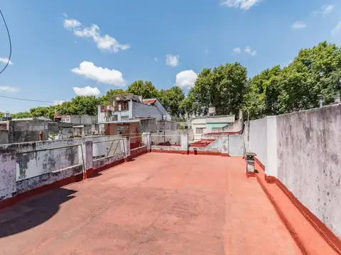 VENTA PH A RECICLAR EN VELEZ SARSFIELD