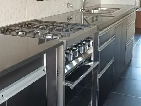 Depto Tipo Casa 2 ambientes con 1 baño