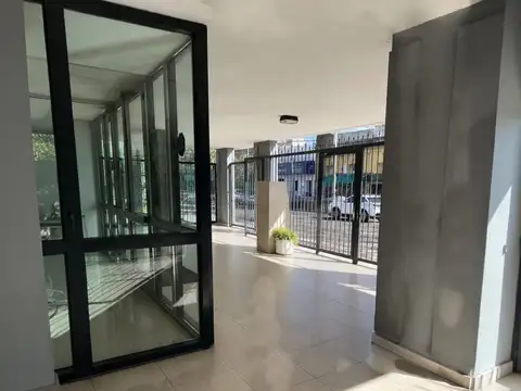 DEPARTAMENTO VENTA 4 AMBIENTES AVELLANEDA