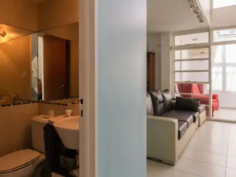Depto Tipo Casa en Venta de 5 ambientes