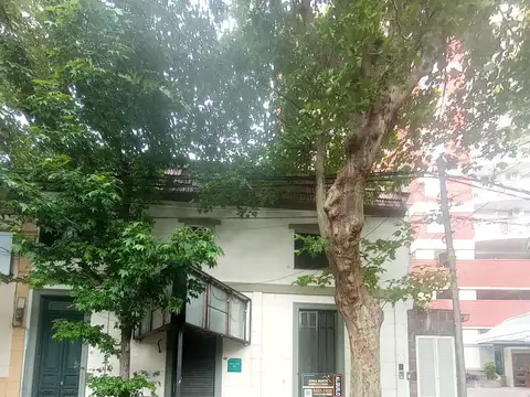 Local en Alquiler Via Púb.