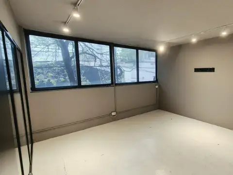 EDIFICIO CORPORATIVO EN BLOQUE OFICINAS VILLA CRESPO 1400M2 CON COCHERAS