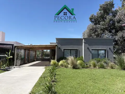 Casa en Alquiler de 3 dormitorios