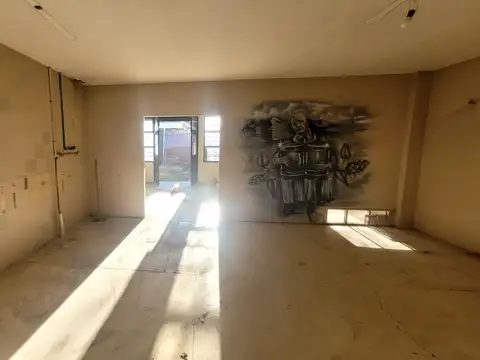 VENTA DE GALPON EN CALLE TERRADA