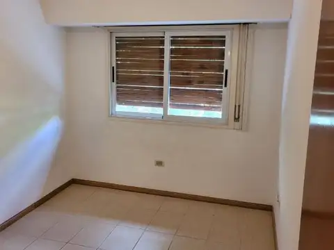 Departamento en Alquiler con 2 cocheras