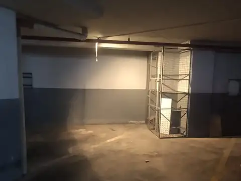 Cochera en Venta Cubierta