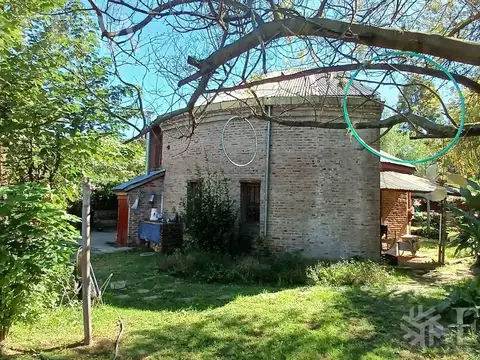 Depto Tipo Casa en Venta con 2 cocheras