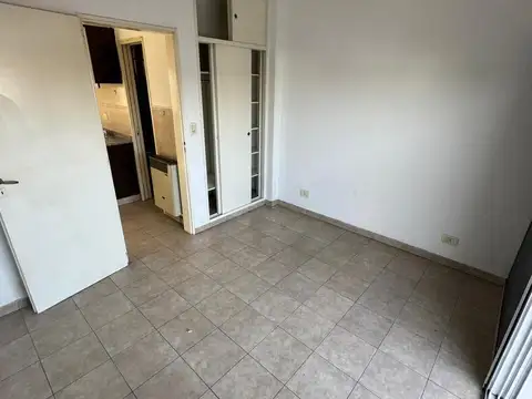 Depto Tipo Casa en Alquiler de 1 dormitorio
