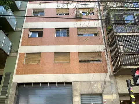 Galpon en Venta en Almagro, USD 450.000