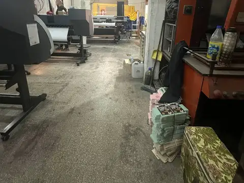 Galpon en Venta en Almagro, USD 450.000