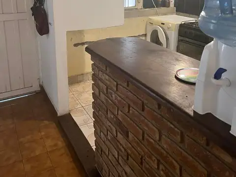 Departamento con Balcón en Alquiler