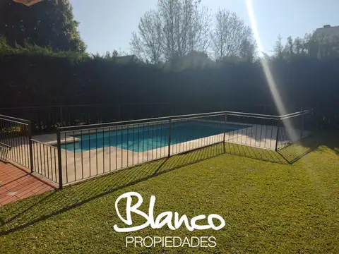 La Delfina