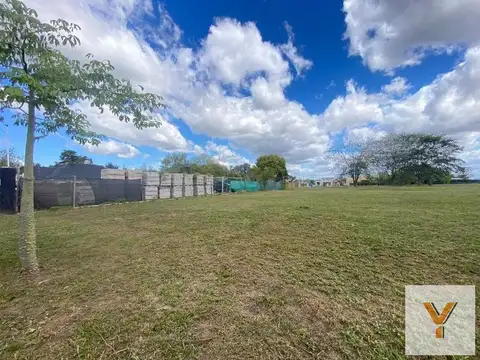 Terreno en Venta en Barrio el Cazador, USD 55.000