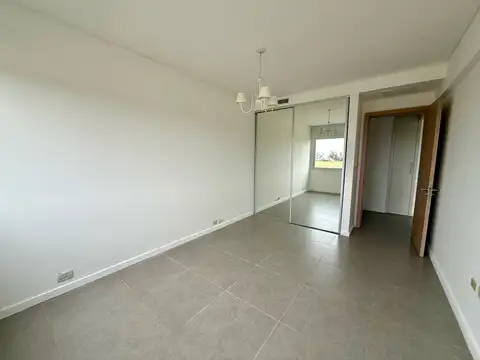 Departamento en Alquiler con 1 cocheras