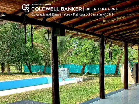 Propiedad de Categoría en Colastiné Norte 4 Dormitorios - Piscina