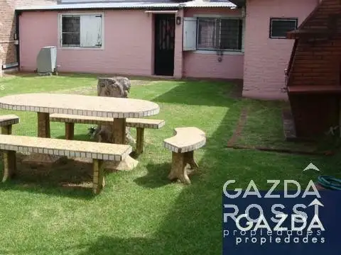 Casa en Burzaco