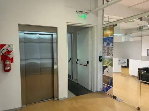 Oficina en Alquiler al Noroeste