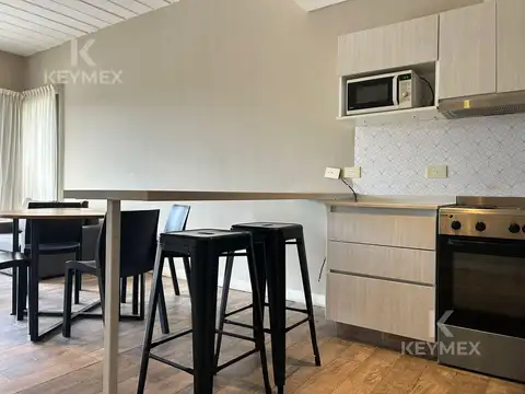 Departamento en Alquiler con 1 cocheras
