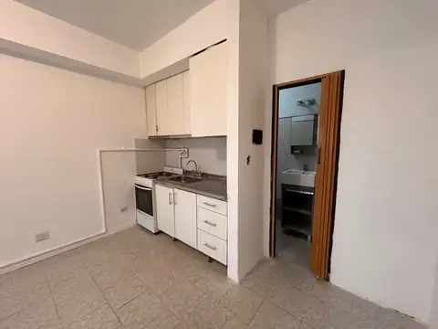 Depto Tipo Casa en Venta en Mataderos, USD 44.000