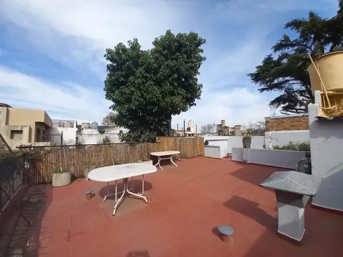 PH TIPO CASA CON TERRAZA. PATERNAL