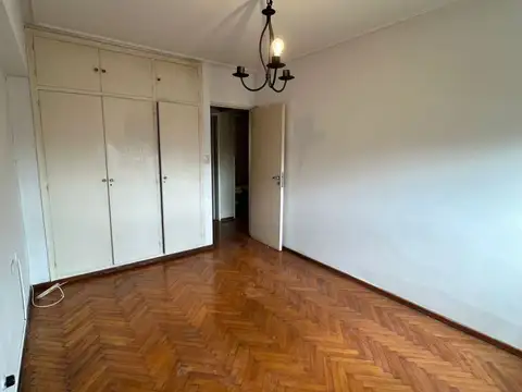 Departamento 4 ambientes con 3 baños