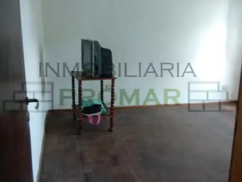 CASA EN VENTA SAAVEDRA Y OROÑO