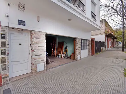 Local en Venta 56 años