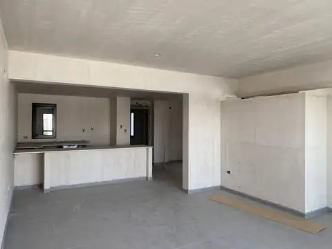 Departamento en venta 46 e/ 18 y 19 dos dormitorios al frente y cochera