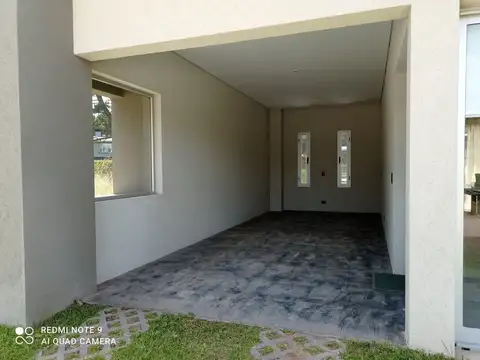 Casa 6 ambientes con 6 baños