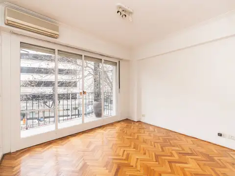 Venta Departamento 4 ambientes con balcón Recoleta