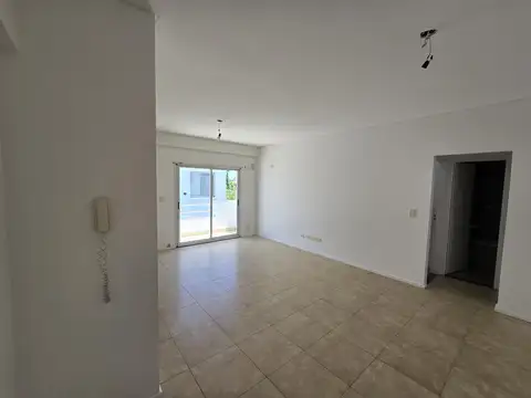 ALQUILER DEPARTAMENTO 2 AMBIENTES EN MUNRO