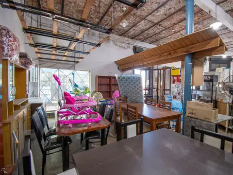 Local en Venta 54 años