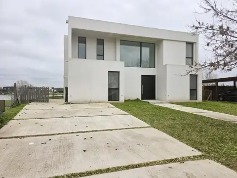 Casa en Venta al Noroeste