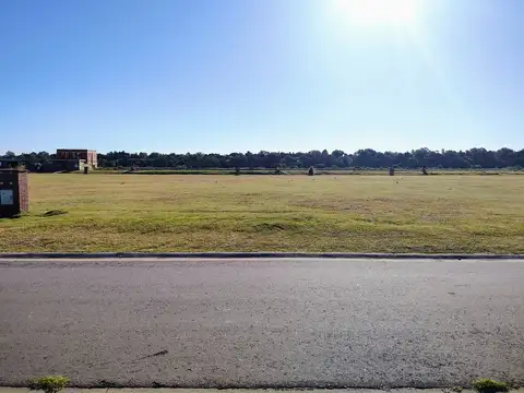 Terreno en Venta 10  mts Fondo