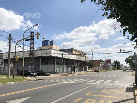 Local en Venta en Castelar, USD 1.500.000