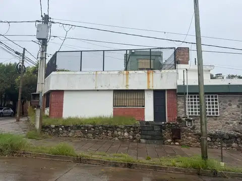 CASA 2 DORM A REFACCIONAR EN MAIPU SECCION 2